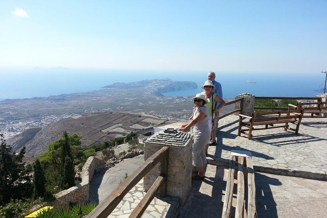Santorini Island Private Custom Tour in Half or Full Day - Red Beach to Perissa and Perivolos: beach time with real contrast