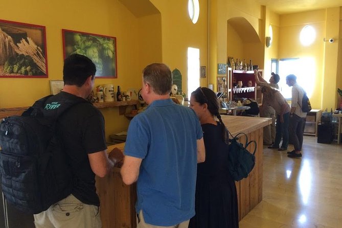 Santorini JTR Airport Transport & Transfer Services - Private Upgrade: When a Shared Ride Does Not Fit