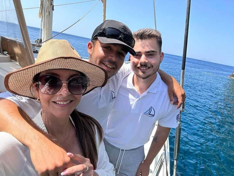 Santorini: Luxury Catamaran Cruise with Lunch, BBQ & Drinks - Palea Kameni hot springs: warm water with a sulfur catch