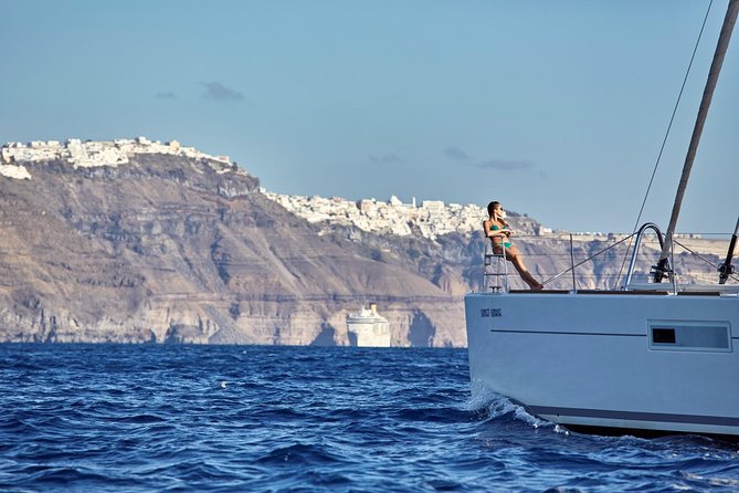 Santorini Luxury Sailing Catamaran Cruise with BBQ, Drinks and Transfer - The Hot Springs Stop at Palea Kameni: What to Expect From “Hot”