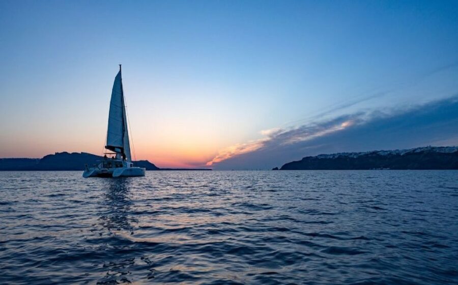 Santorini: Luxury Sunset Cruise with Dinner & Open Bar - Key Highlights You Should Care About