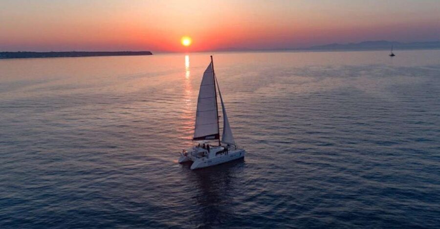 Santorini: Luxury Sunset Cruise with Dinner & Open Bar - Starting in Ammoudi, Then Sliding Along the Caldera