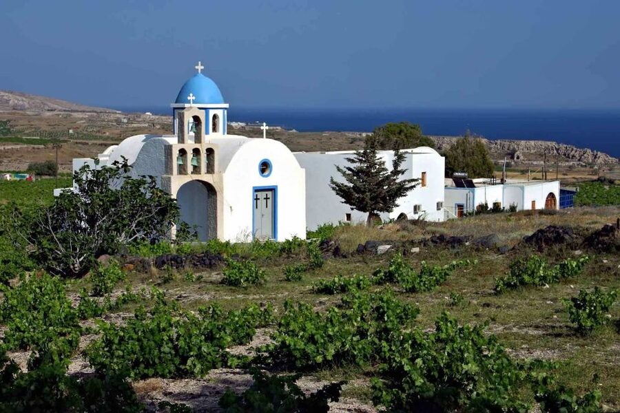 Santorini: Mesa Gonia, Pyrgos and Oia Tour - Who This Tour Fits Best, and Who Might Hesitate
