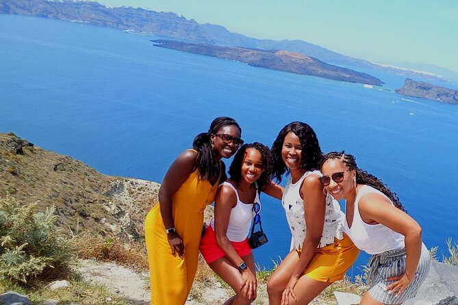 Santorini Must-See Highlights: Private Shore Tour - Hitting Oia first, not last, for the blue-domed photo mission