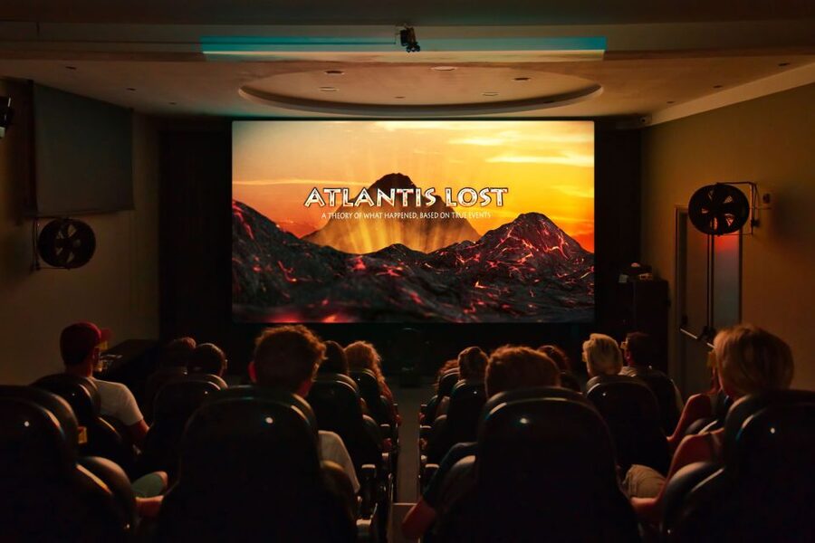 Santorini: Mythical Day Trip to Akrotiri with Volcano Cruise - Key things I’d focus on before you go