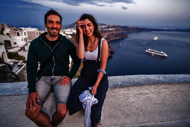 Santorini : Night Hike, Wine Tasting and Dinner - Dinner expectations in Imerovigli, and where value can vary