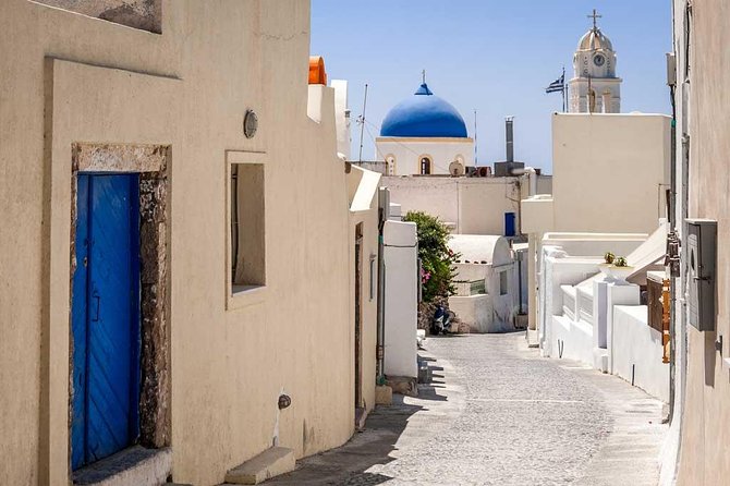 Santorini organised day tour 5 hour - What the guide experience is like, and how to get more from the route