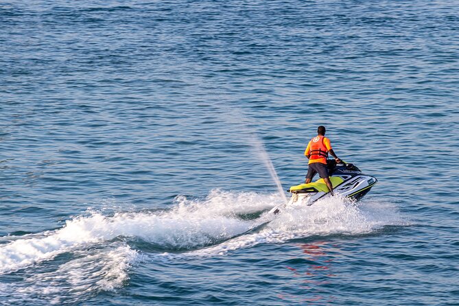 Santorini: Perivolos Beach Jet Ski Rental - Perivolos is made for short, high-fun water time