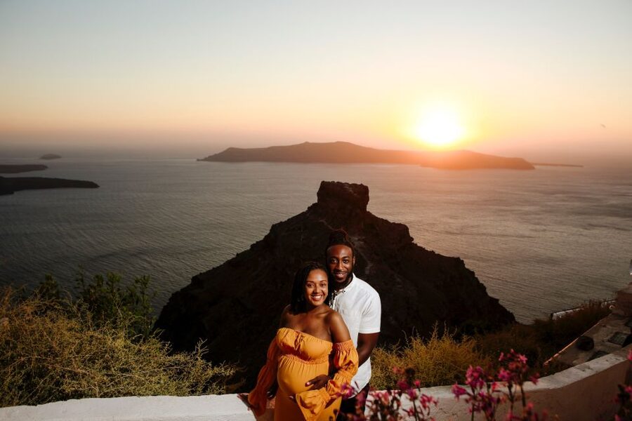 Santorini: Photo Shoot with a Private Vacation Photographer - Comfort, shoes, and the reality of walking viewpoints