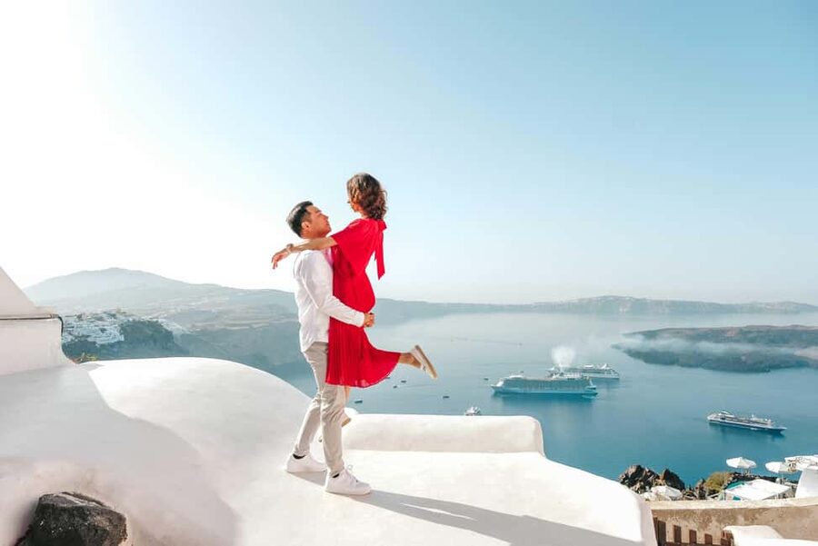 Santorini Photoshoot: Imerovigli or Fira - Santorini Photoshoot Setup: Imerovigli or Fira, Pick Your Base