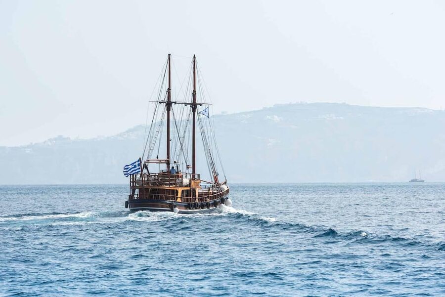 Santorini Port: 3 Hour Cruise to Volcano and Hot Springs - Nea Kameni and the optional crater hike: what makes it special, and what can catch you