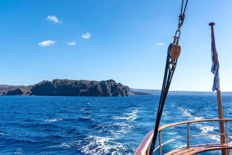 Santorini Port: Cruise to Volcano, Hot Springs & Thirassia - Key things that make this Santorini cruise worth your time