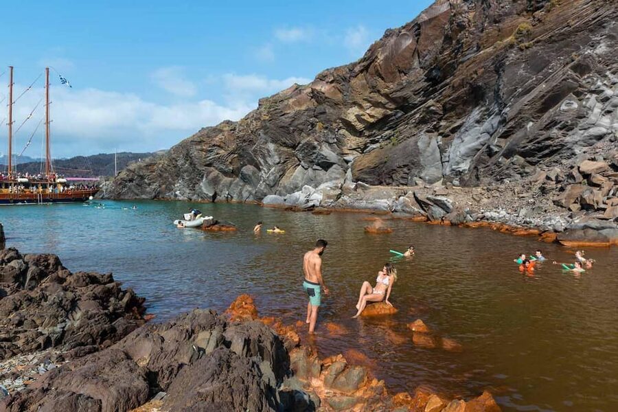 Santorini Port: Cruise to Volcano, Hot Springs & Thirassia - Thirassia island time: using your free hours well