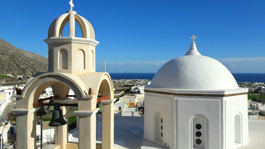 Santorini: Private 4-Hour Cultural Villages Sightseeing Tour - Emporio: A Pirate-Protection Layout with Venetian Castle Walkways