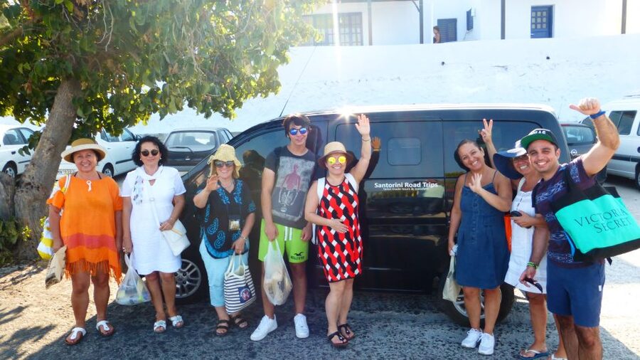 Santorini: Private 4-Hour Cultural Villages Sightseeing Tour - Pickup, Timing, and the Cruise-Ship Cable Car Detail