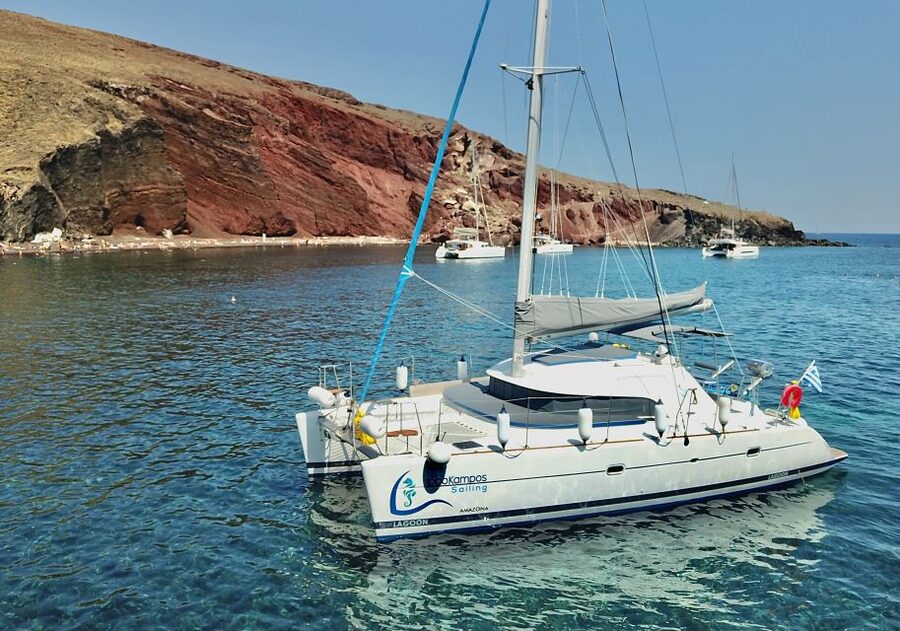 Santorini: Private All-In Catamaran Cruise, with Food|Drinks - Nea Kameni Hot Springs: Wine, Swimming, Snorkeling, and Time to Eat
