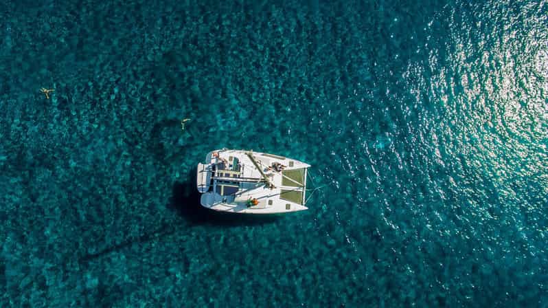 Santorini: Private Catamaran Cruise with Food & Drinks - Key points to know before you sail