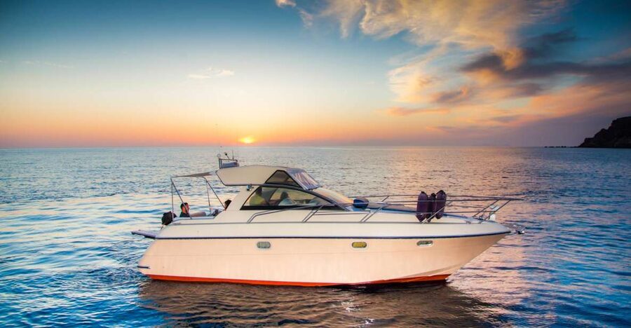Santorini: Private Day Cruise with Barbeque and Drinks - Onboard BBQ and mezze: the part you will remember