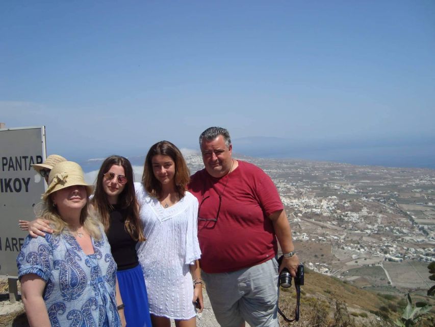 Santorini: Private Day Tour with Guide - Six hours that hit the right Santorini notes