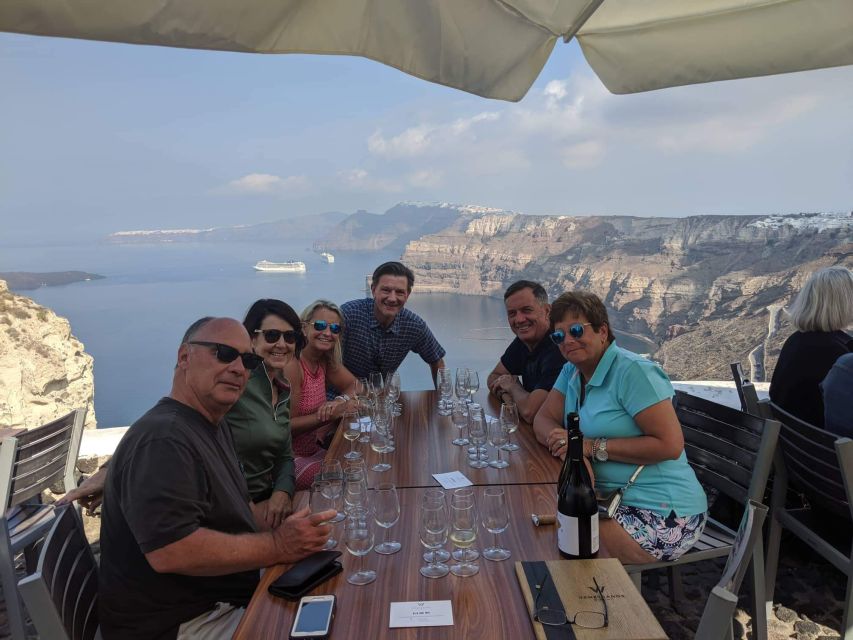 Santorini: Private Day Tour with Guide - Firostefani and the Blue Dome Church icon