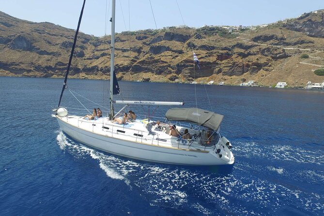 Santorini Private Daytime Sailing Cruise with Meal, Drinks &Transfer included - Red and White Beaches Photo Stop: Quick Color, Pack the Right Shoes