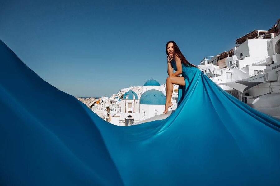 Santorini: Private Flying Dress Photoshoot Experience - Should you book this Santorini private flying dress shoot?