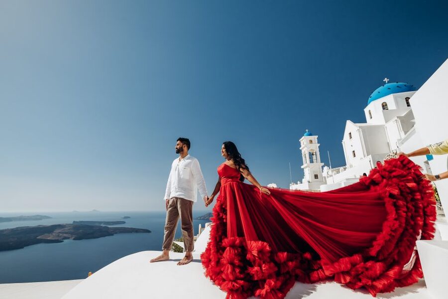 Santorini: Private Flying Dress Photoshoot Experience - Dress shopping stress-free: what is included and what costs extra
