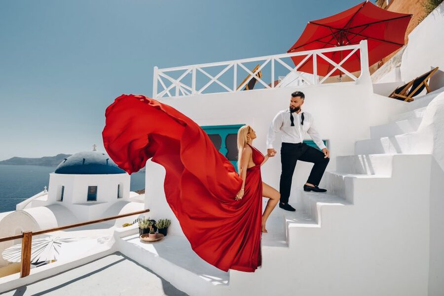 Santorini: Private Flying Dress Photoshoot Experience - What happens during your 1-hour private session