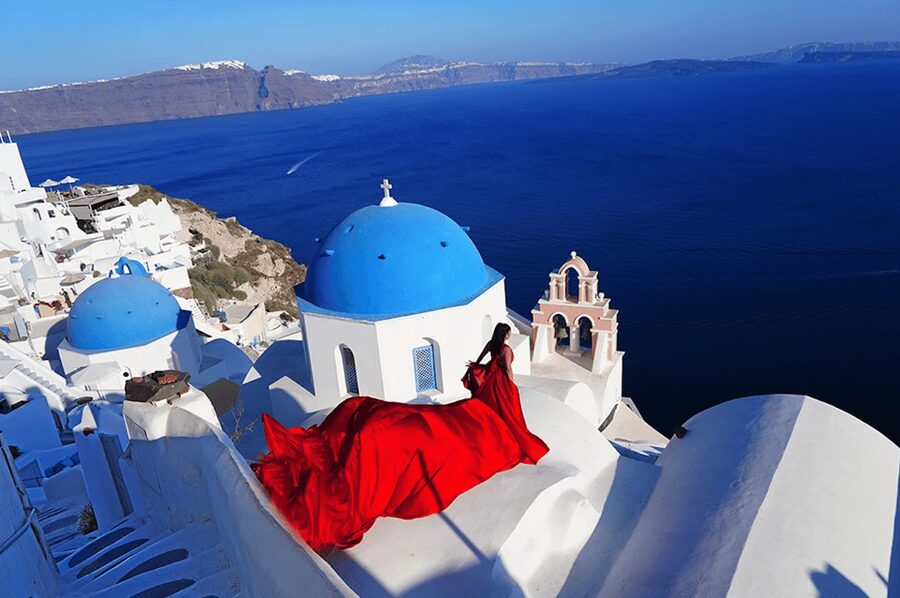 Santorini: Private Flying Dress Photoshoot with Pickup - The photo results you actually keep: 40 edited downloads, no watermarks