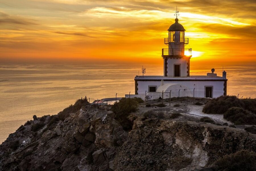 Santorini: Private Guided Tour with Sunset View - A 5-hour Santorini day that avoids the usual chaos