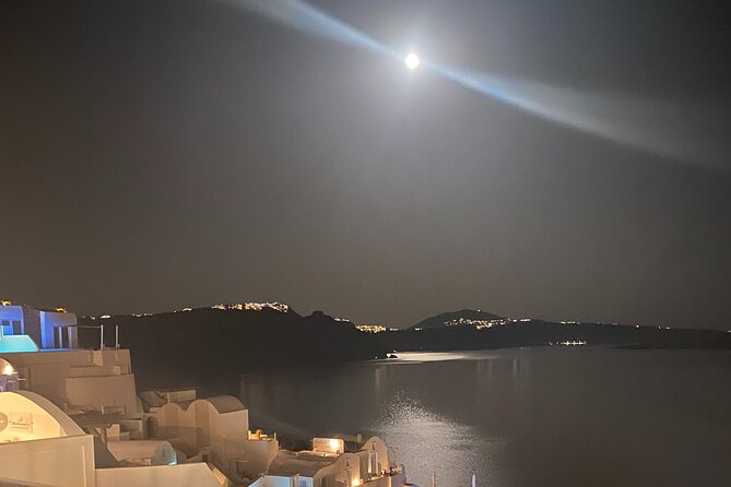 Santorini Private HIGHLIGHTS TOUR - Pickup, timing, and the guide effect (George, Peter, Marios, Yiorgos)