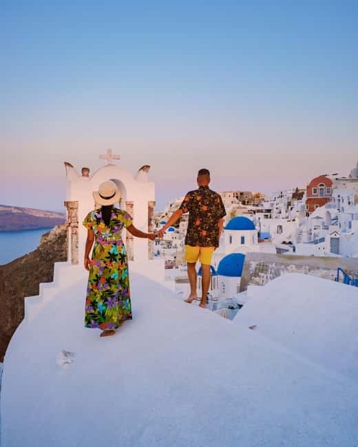 Santorini: Private Oia Village Photoshoot - Why Oia makes this private photoshoot work so well