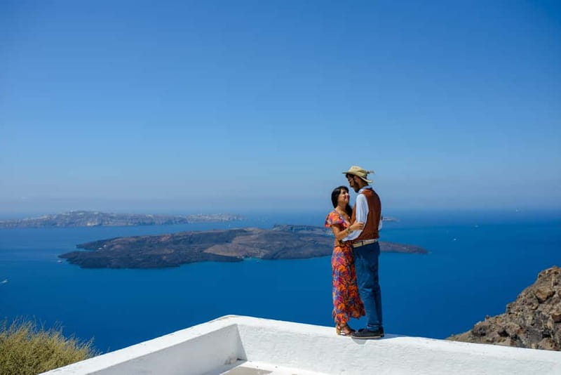 Santorini: Private Oia Village Photoshoot - Choosing Standard, Premium, or Super Premium (and how it changes your results)