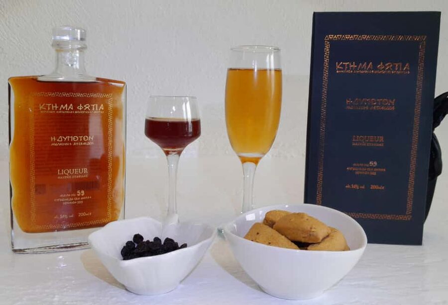 Santorini: Private Olive Oil tasting & Liqueur experience - Quick hits before you go