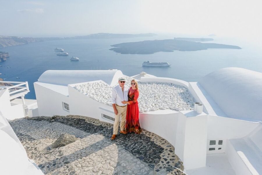 Santorini Private Photoshoot - Key highlights at a glance