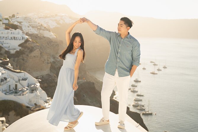 Santorini Private Photoshooting in Oia - Why Oia’s iconic look works best for a private photoshoot