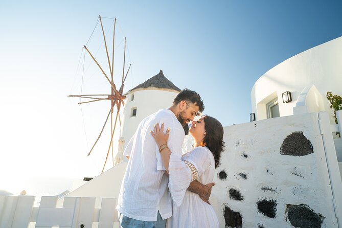 Santorini Private Photoshooting in Oia - Stop 4: Oia again to finish strong