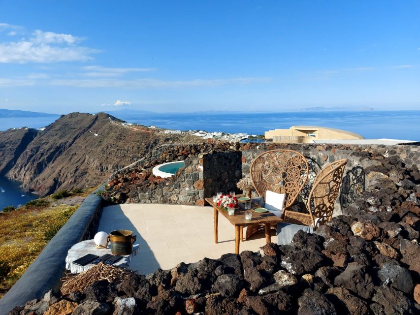 Santorini: Private Romantic Sunset Dinner with Caldera View - Service that feels personal, not performative