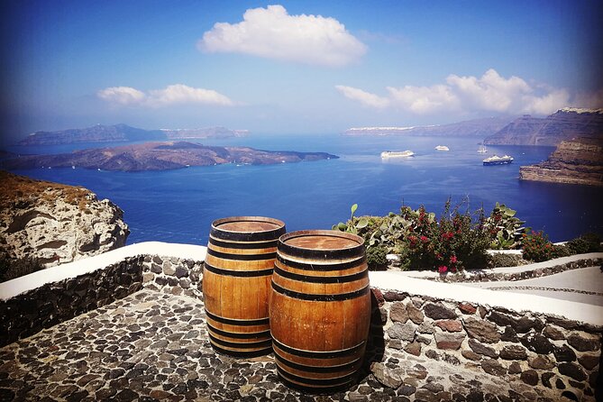 Santorini Private Romantic Tour with Dinner & Wine Tasting - A 6-hour romantic plan that actually flows