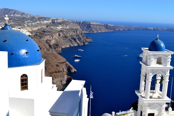 Santorini Private Sightseeing Guided Tour - Start in Fira: the town that sets the tone