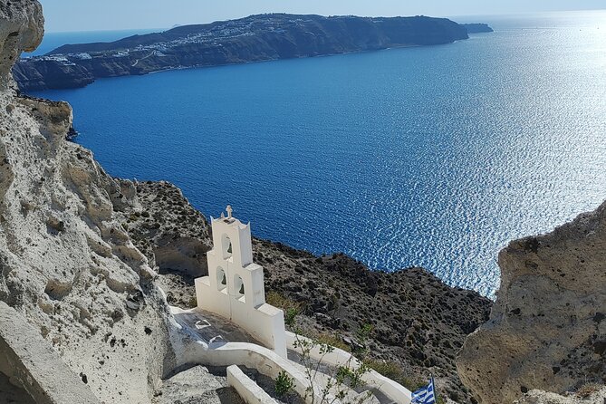 Santorini: Private Sightseeing Tour with Local Guide - Prophet Elias Chapel at 550 Meters: Big Views Across the Island
