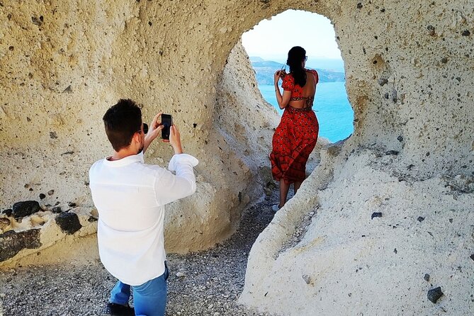 Santorini: Private Sightseeing Tour with Local Guide - Oia First: Castle Views, Narrow Streets, and Ammoudi Bay Photos