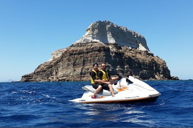 Santorini: Private South Coast Discovery on a Jet Ski - What the photographer means for your day (and your wallet)