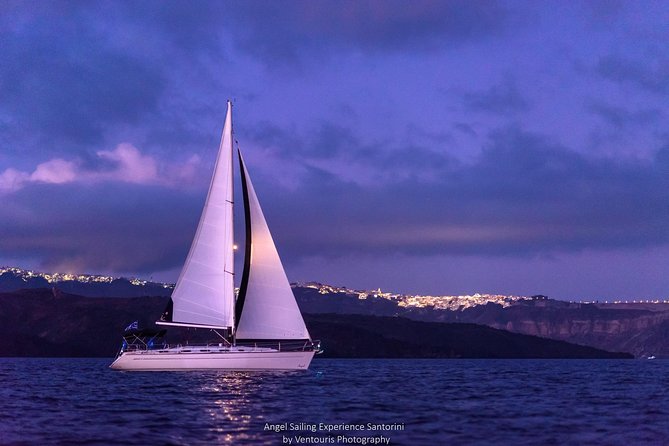 Santorini Private Sunset Sailing Tour with Dinner, Drinks &Transfer included - Timing Matters: 3:30 pm departure and the sunset payoff