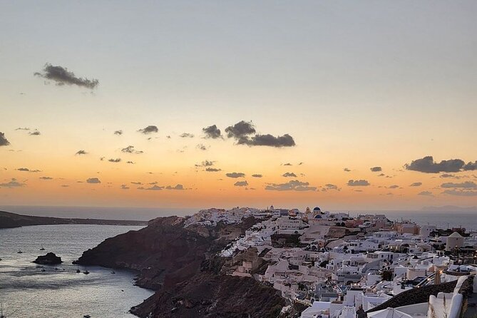 Santorini Private Tour Highlights 6h for Groups and Families - Red Beach in Akrotiri: volcanic cliffs in about 30 minutes