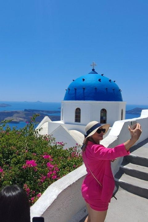 Santorini: Private Tour in Spanish with Local Guide - Imerovigli: the balcony of the Aegean, and why it works