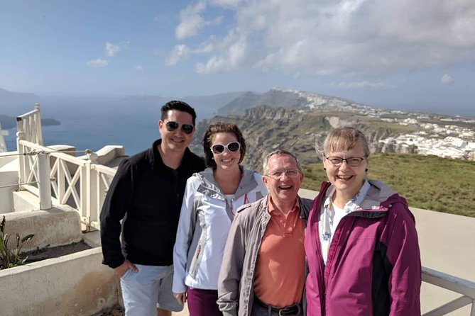 Santorini Private Tour Popular Destinations - Getting Around: Air-Conditioned Minivan and Pickup That Actually Works