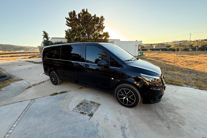 Santorini Private Transportation - Your mobile ticket makes the “paper chase” optional