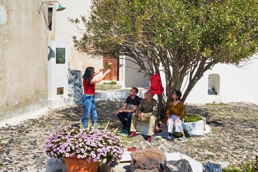Santorini: Private Vistas Morning Hike inc. tastings - Starting in Imerovigli, where the caldera is the main character