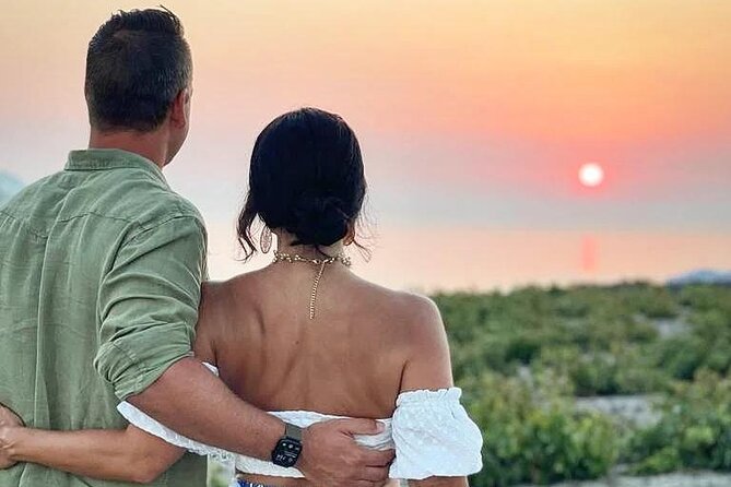Santorini Private Wine Tour at Sunset with Tastings and Pictures - Stop 3: Santo Wines and the Sunset Bottle Moment